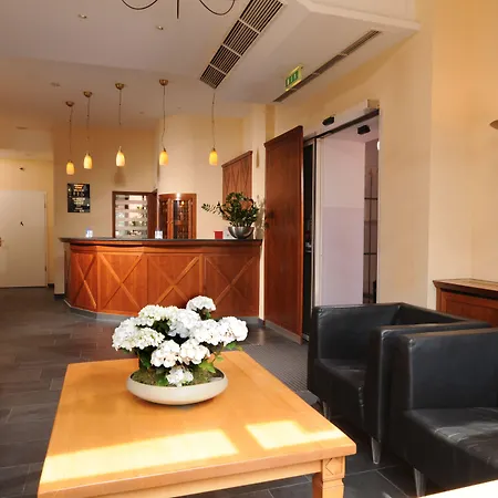 Martas Berlin-mitte Hotel Berlín