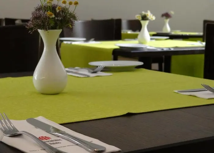 Martas Berlin-mitte Hotel 3*