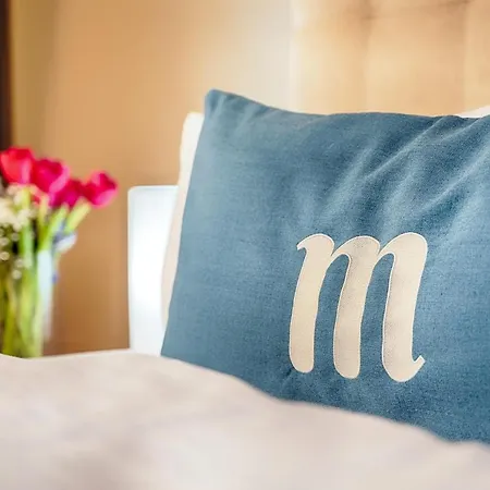 Martas Berlin-mitte 3*