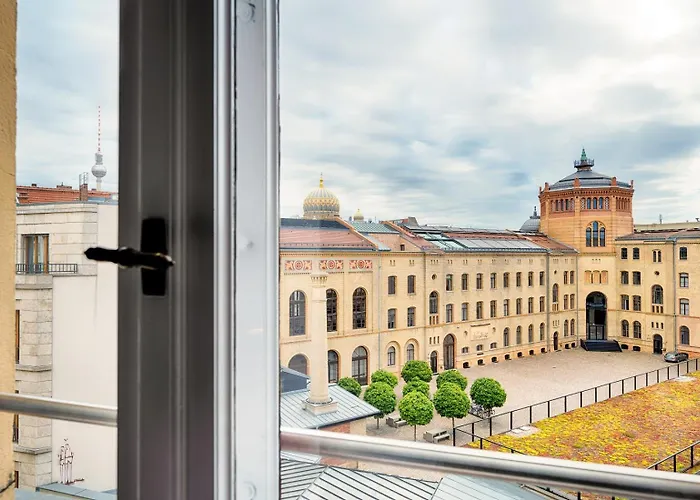 Martas Berlin-mitte 3*